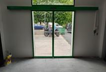 Installation d'une porte automatique vitrée My One à Bagneux , dans les Hauts-de-Seine